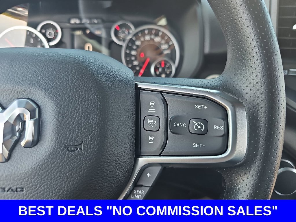 New 2027 RAM 1500 Express AWD/4WD image 17