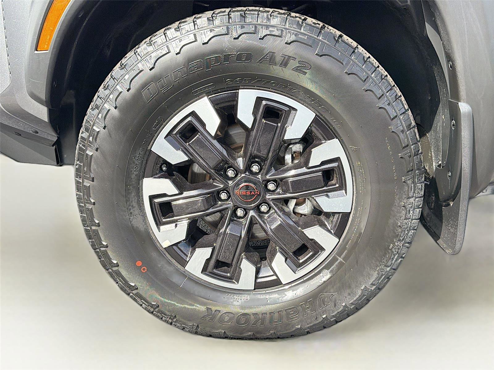 Used 2024 Nissan Frontier PRO-4X w/ Off-Road Protection Package image 30