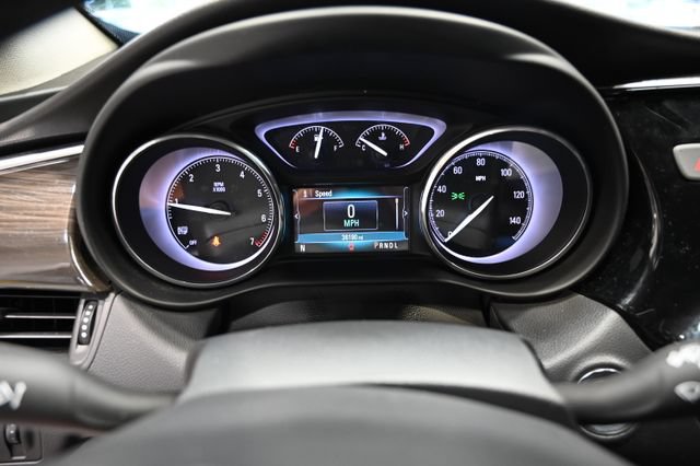 Used 2020 Buick Envision Essence AWD/4WD image 29