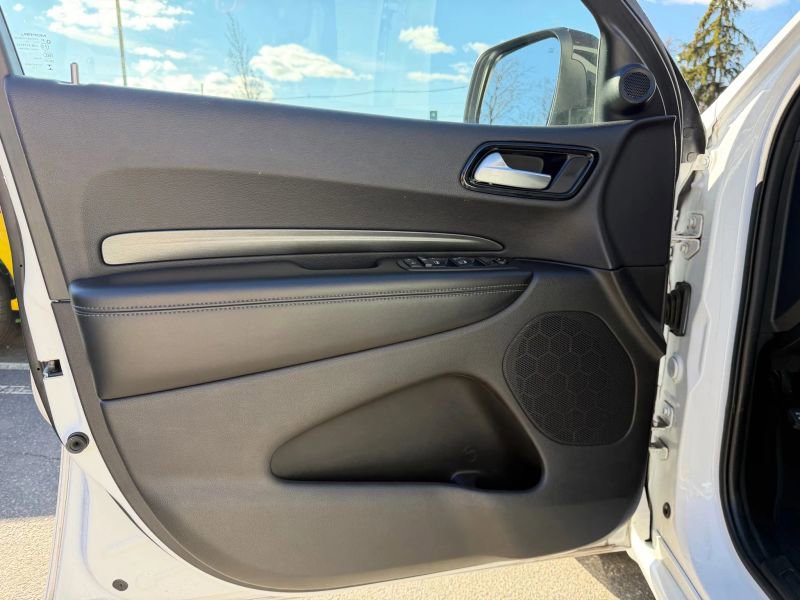 Used 2021 Dodge Durango SXT image 9