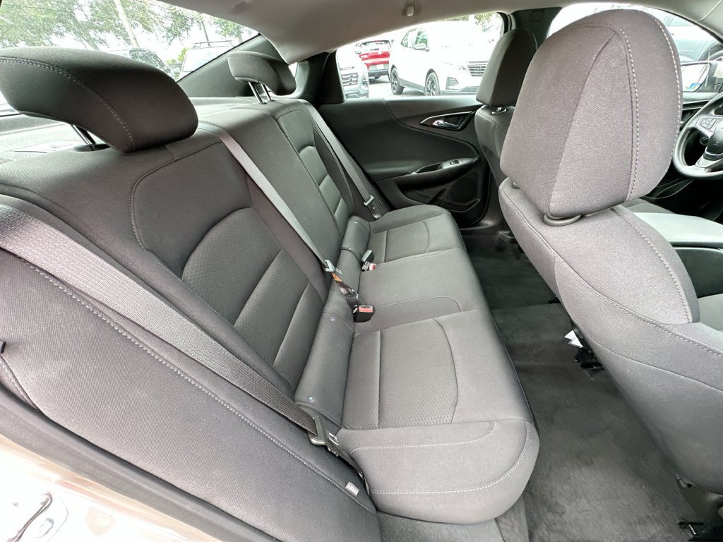 Certified 2024 Chevrolet Malibu LS FWD image 24