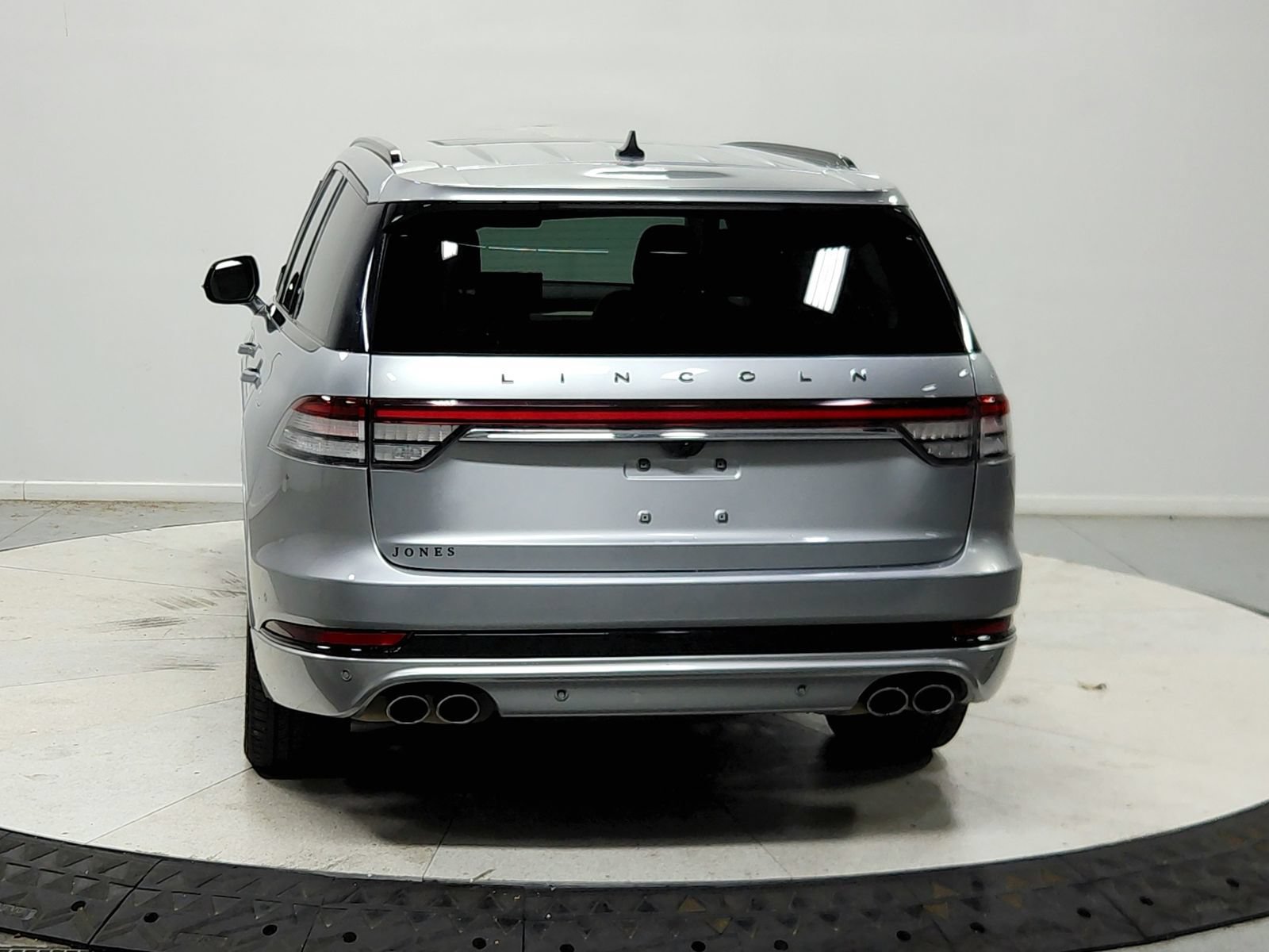 Used 2024 Lincoln Aviator Black Label w/ Jet Package AWD/4WD image 7