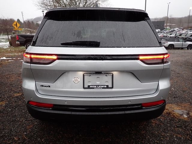 New 2025 Jeep Grand Cherokee Limited AWD/4WD image 4