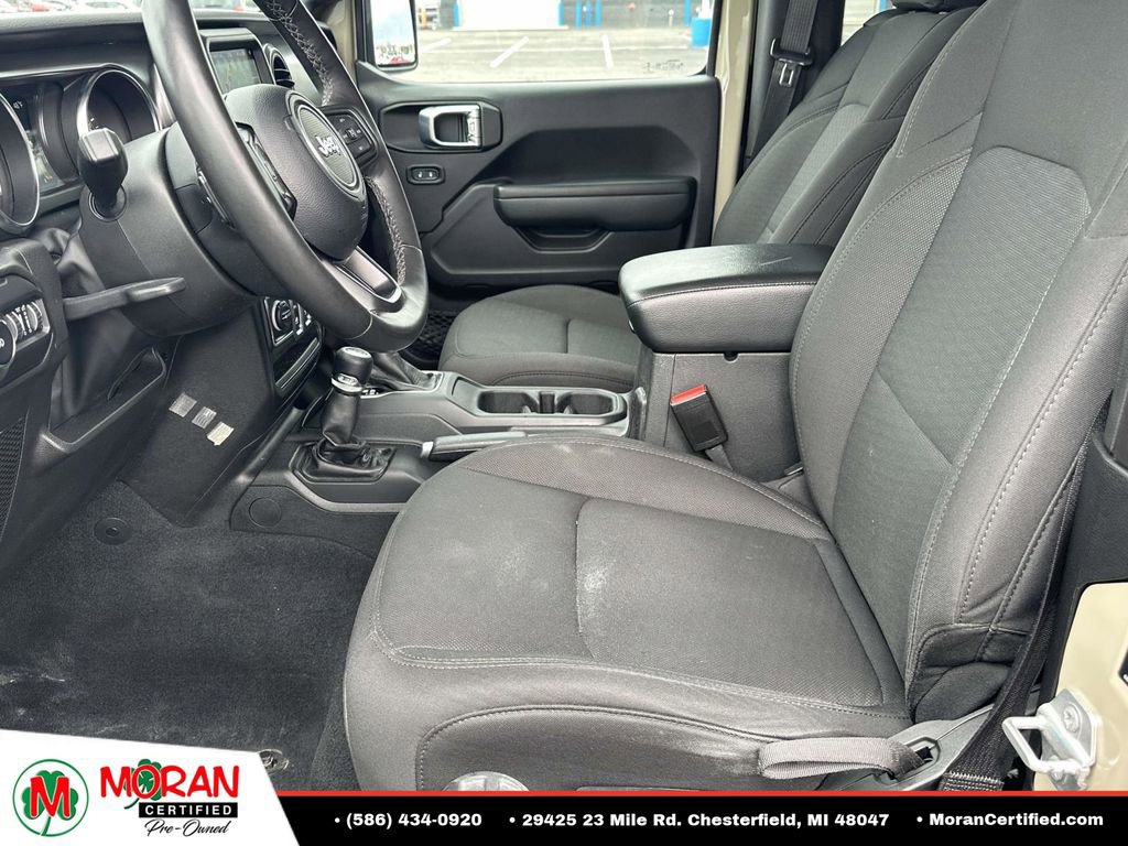 Used 2022 Jeep Wrangler Sport AWD/4WD image 17