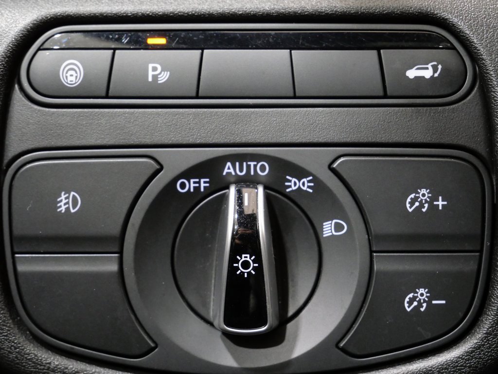 Used 2019 INFINITI QX50 Essential w/ Sensory Package image 15