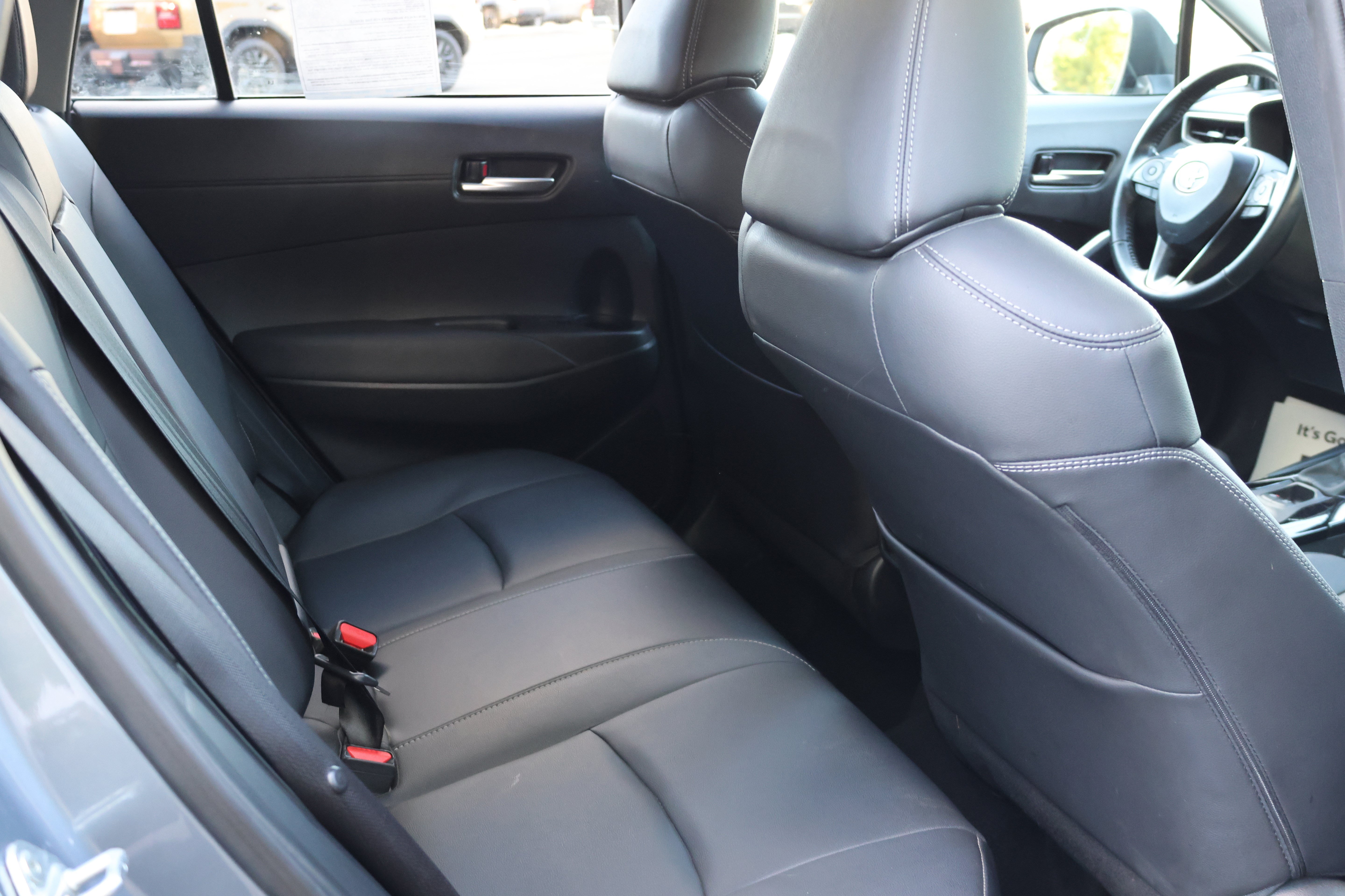 Certified 2024 Toyota Corolla Cross XLE FWD image 17