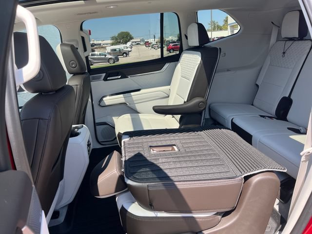 Used 2024 GMC Acadia Denali w/ Super Cruise Package AWD/4WD image 40