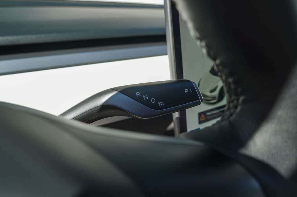 Used 2022 Tesla Model 3 Long Range AWD/4WD image 22