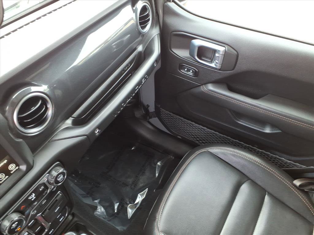 Used 2023 Jeep Wrangler Rubicon 392 image 31