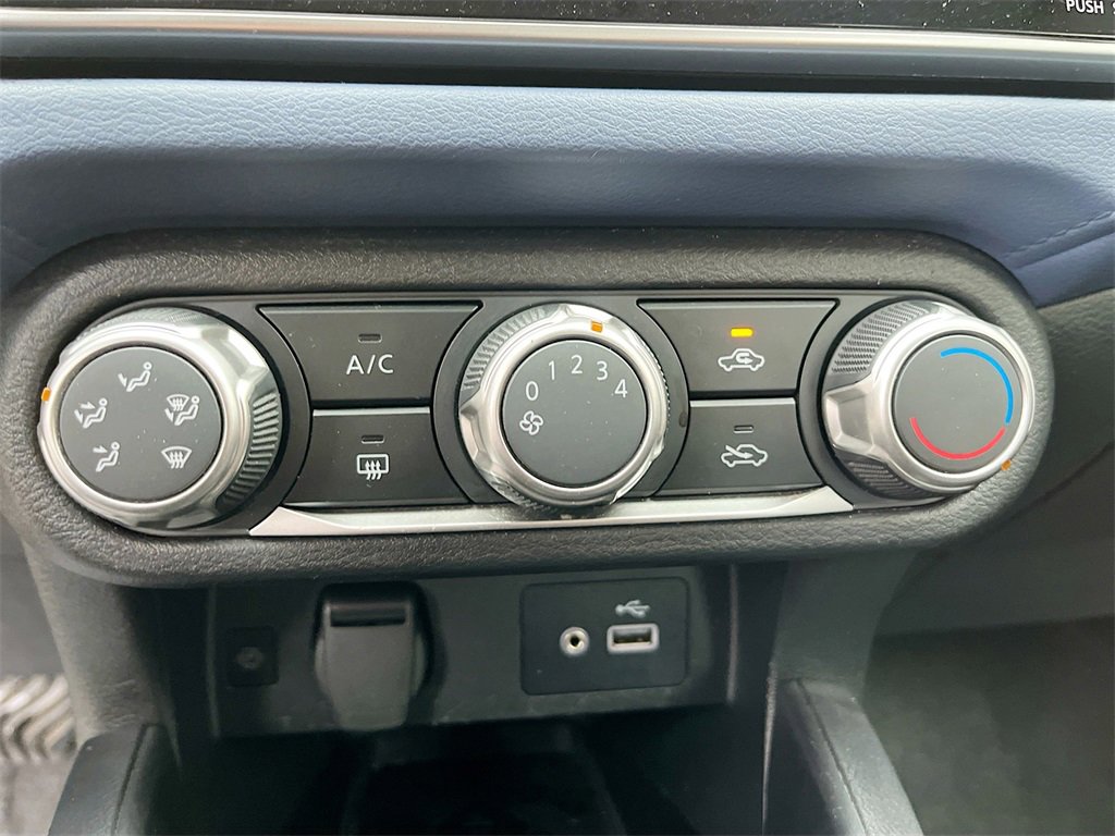 Certified 2023 Nissan Versa SV image 14