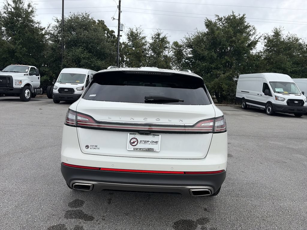 Used 2023 Lincoln Nautilus Reserve FWD image 6