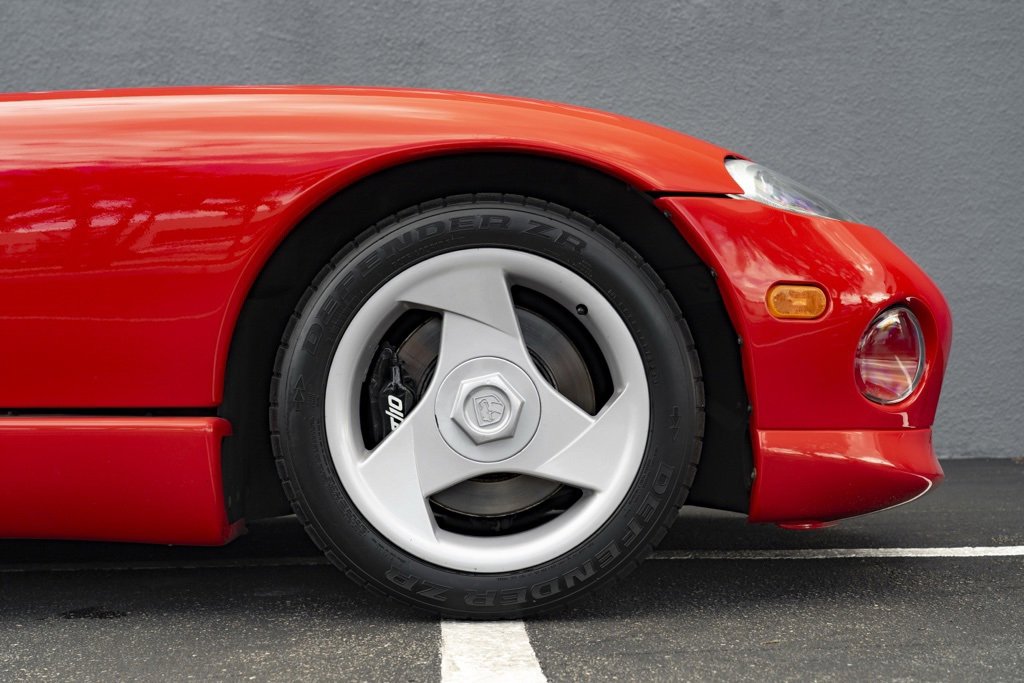Used 1993 Dodge Viper RT/10 image 55