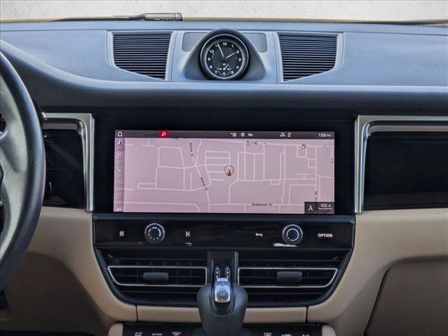 Used 2023 Porsche Macan S image 15