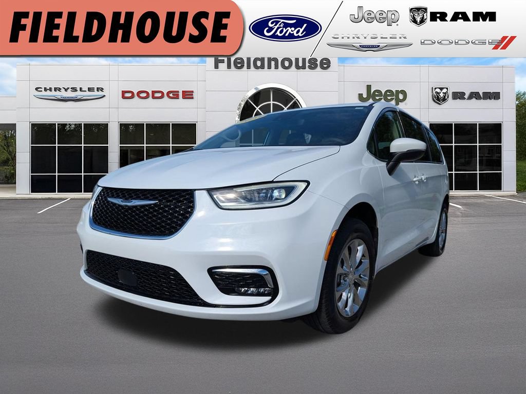 Used 2023 Chrysler Pacifica Touring-L