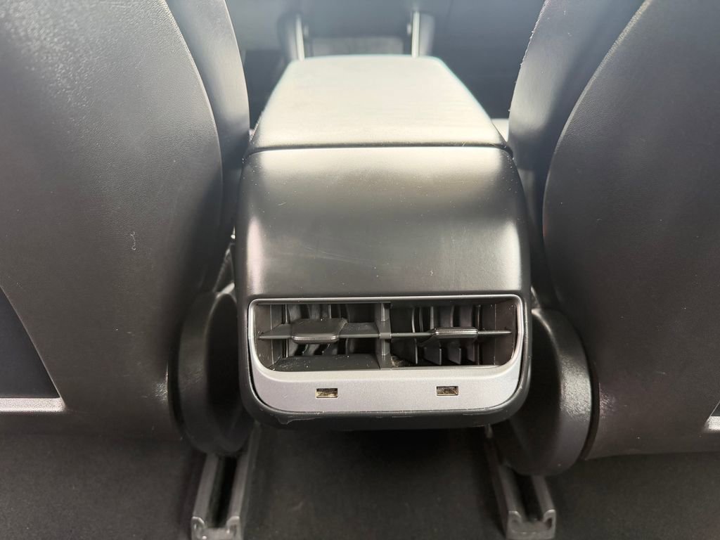 Used 2018 Tesla Model 3 Long Range AWD/4WD image 24