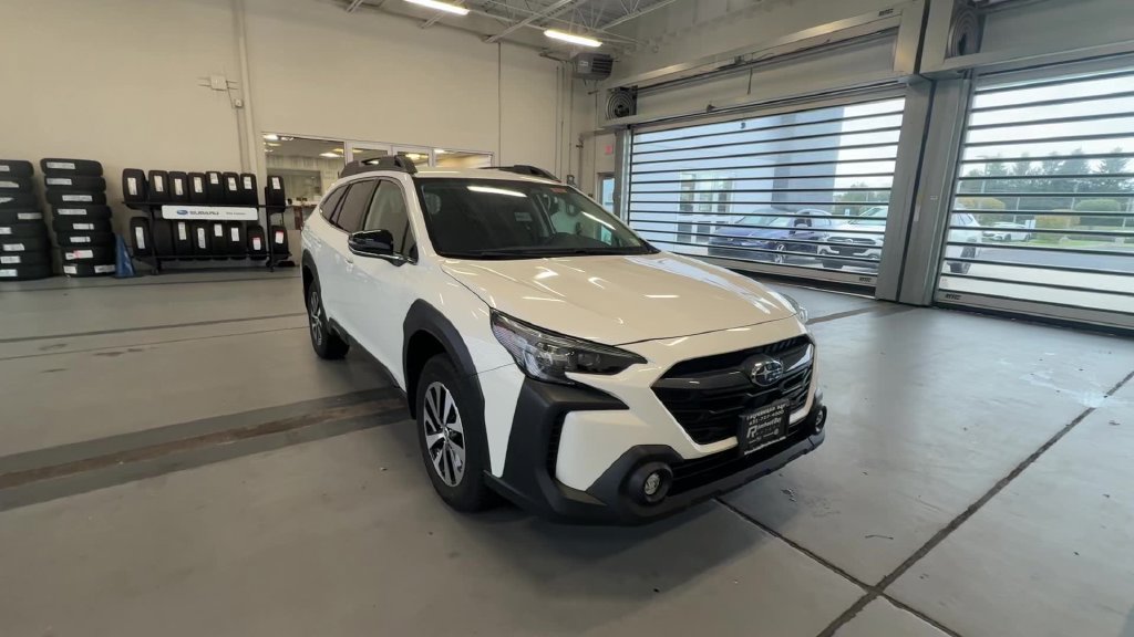 Certified 2023 Subaru Outback Premium AWD/4WD image 12