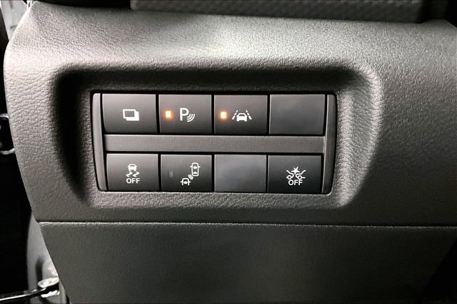 New 2025 Nissan Kicks Play S image 25