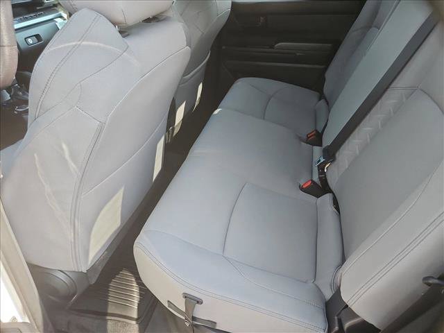 Used 2025 Toyota Tacoma SR5 AWD/4WD image 24