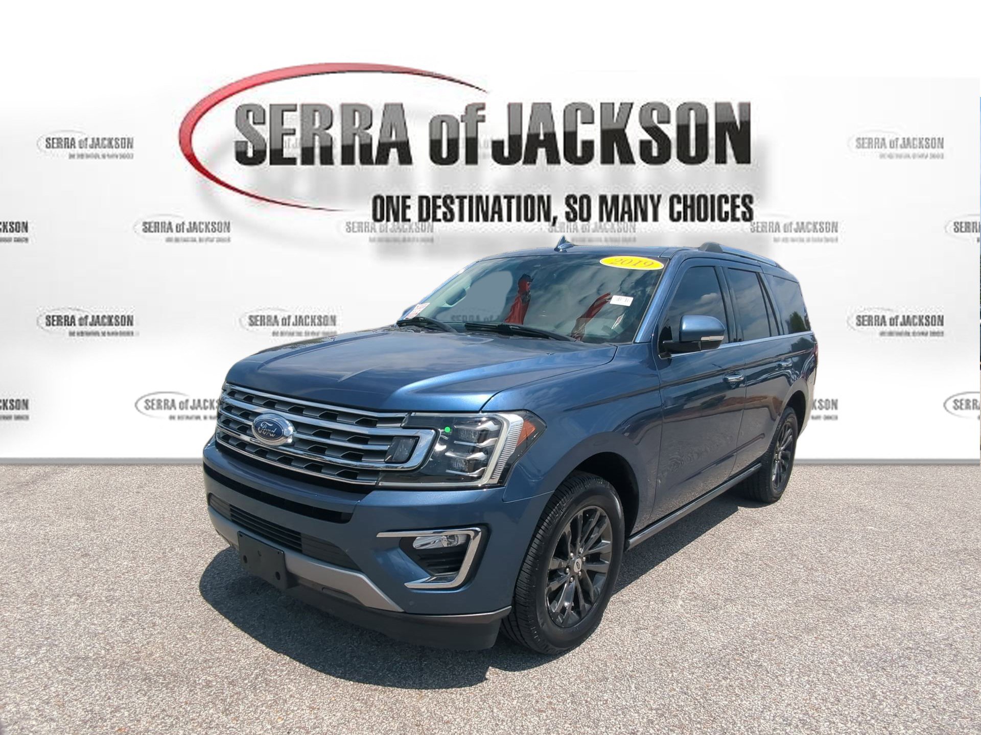 Used 2019 Ford Expedition Limited w/ Equipment Group 301A RWD image 4