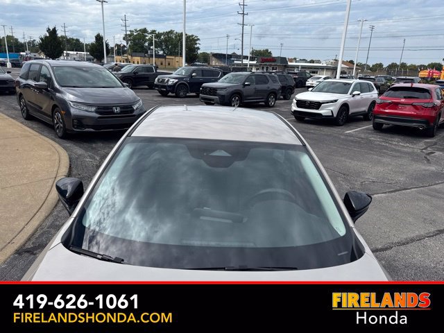 Used 2025 MAZDA MAZDA3 s FWD image 9