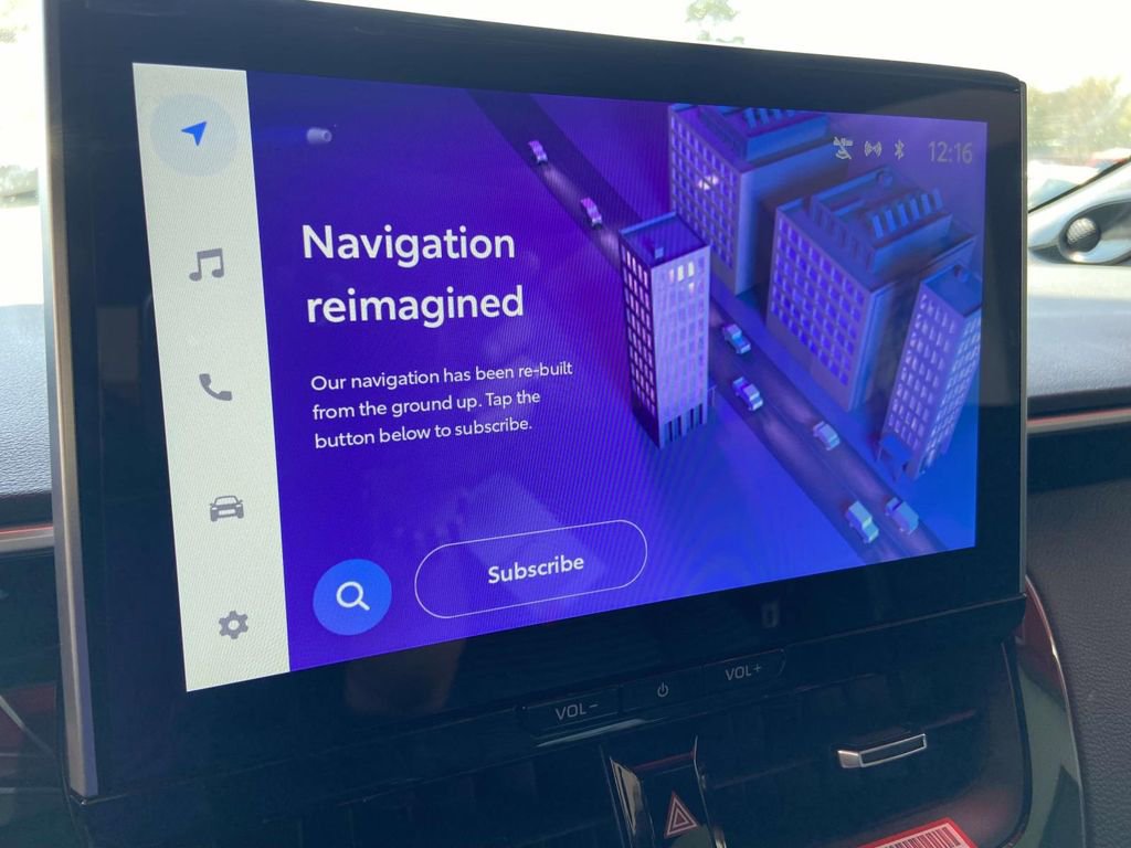 Used 2025 Toyota Corolla XSE image 25