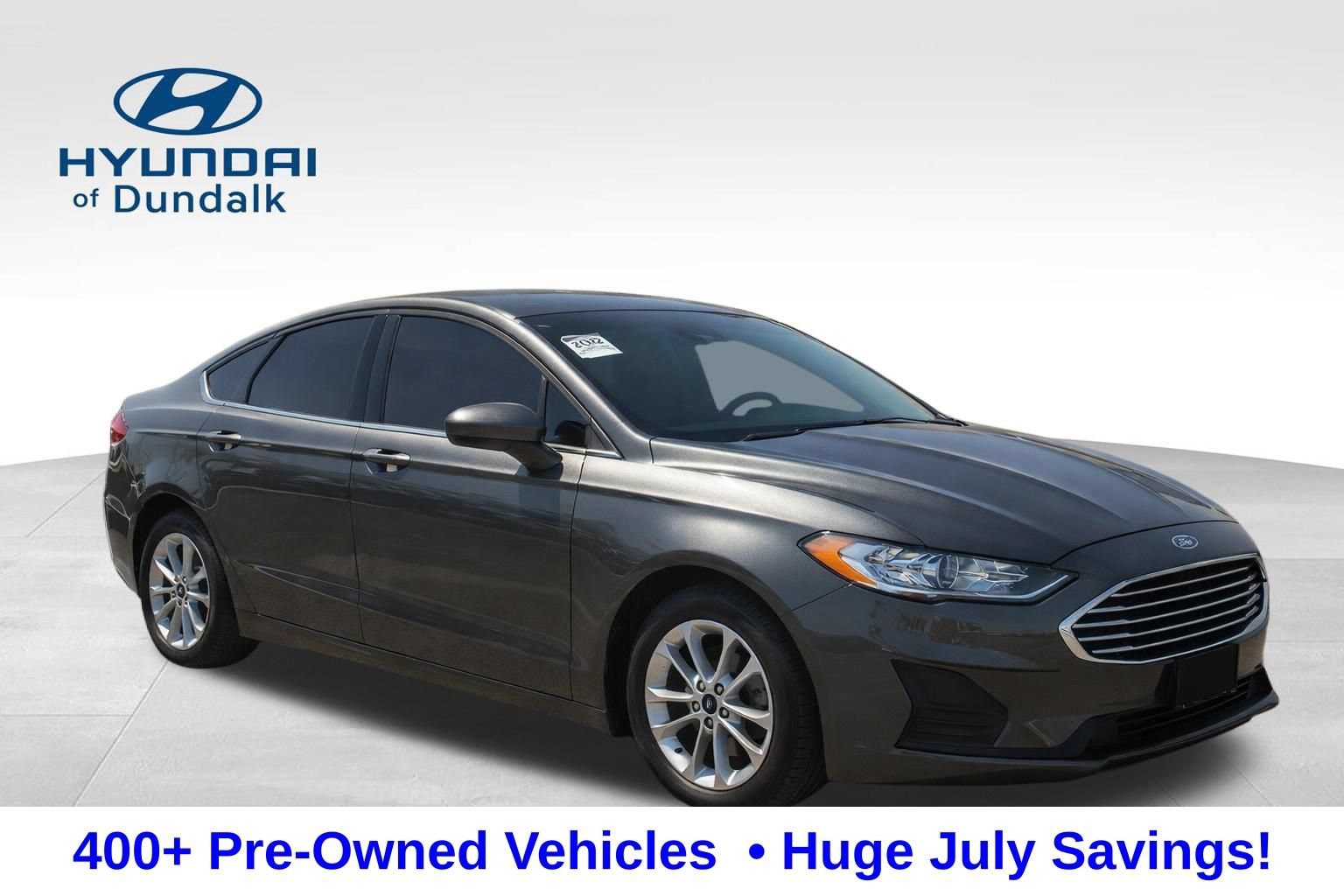 Used 2020 Ford Fusion SE FWD image 3
