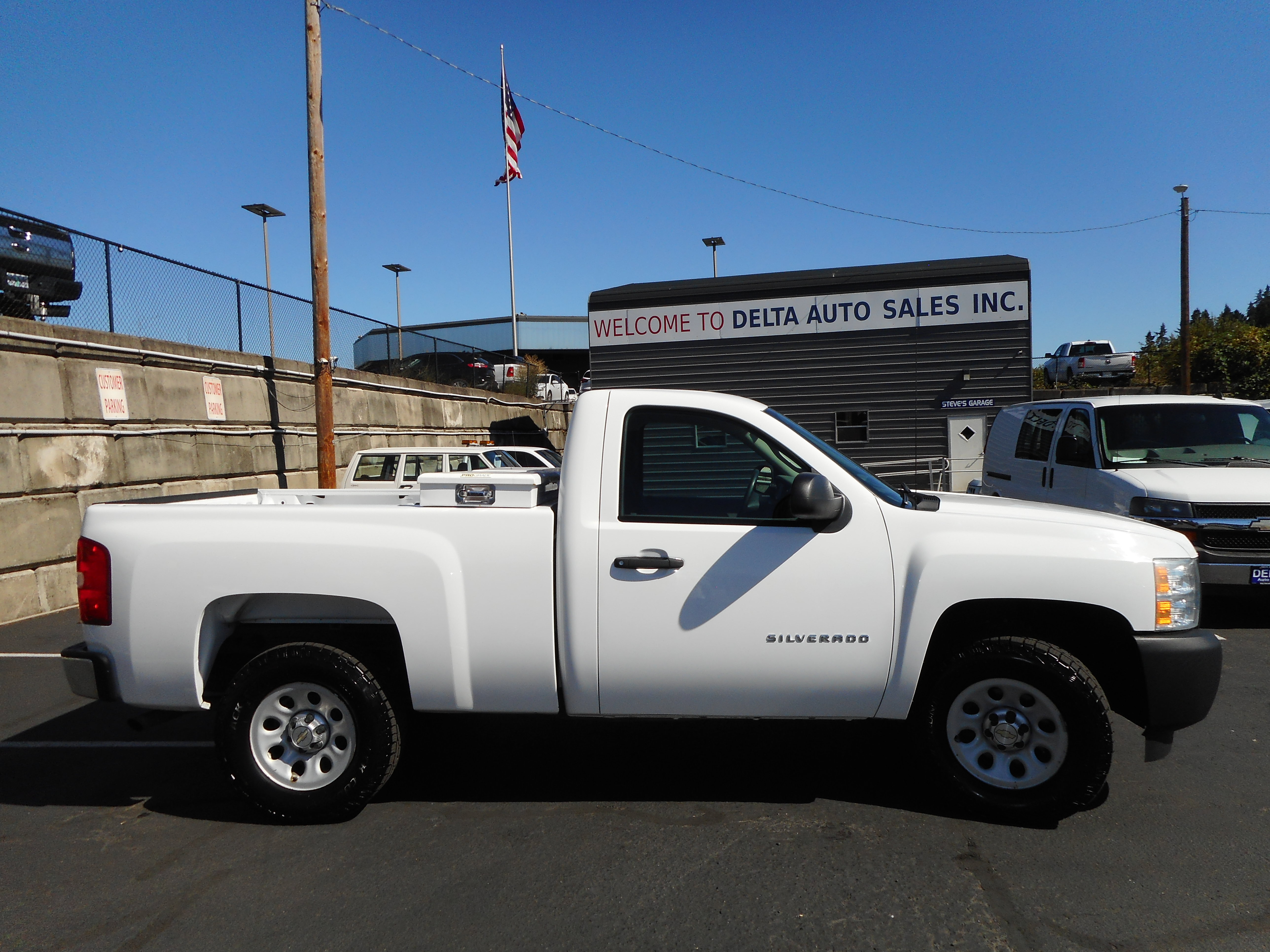 Used 2012 Chevrolet Silverado 1500 W/T AWD/4WD image 2