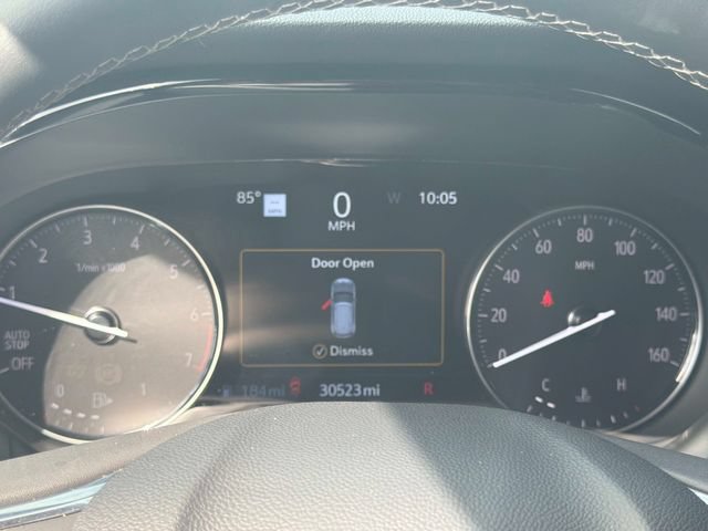 Used 2023 Buick Envision Avenir FWD image 23