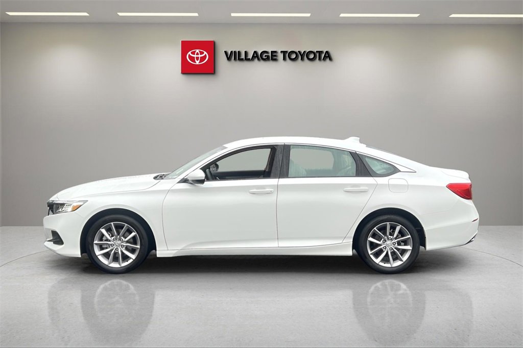 Used 2021 Honda Accord LX image 2