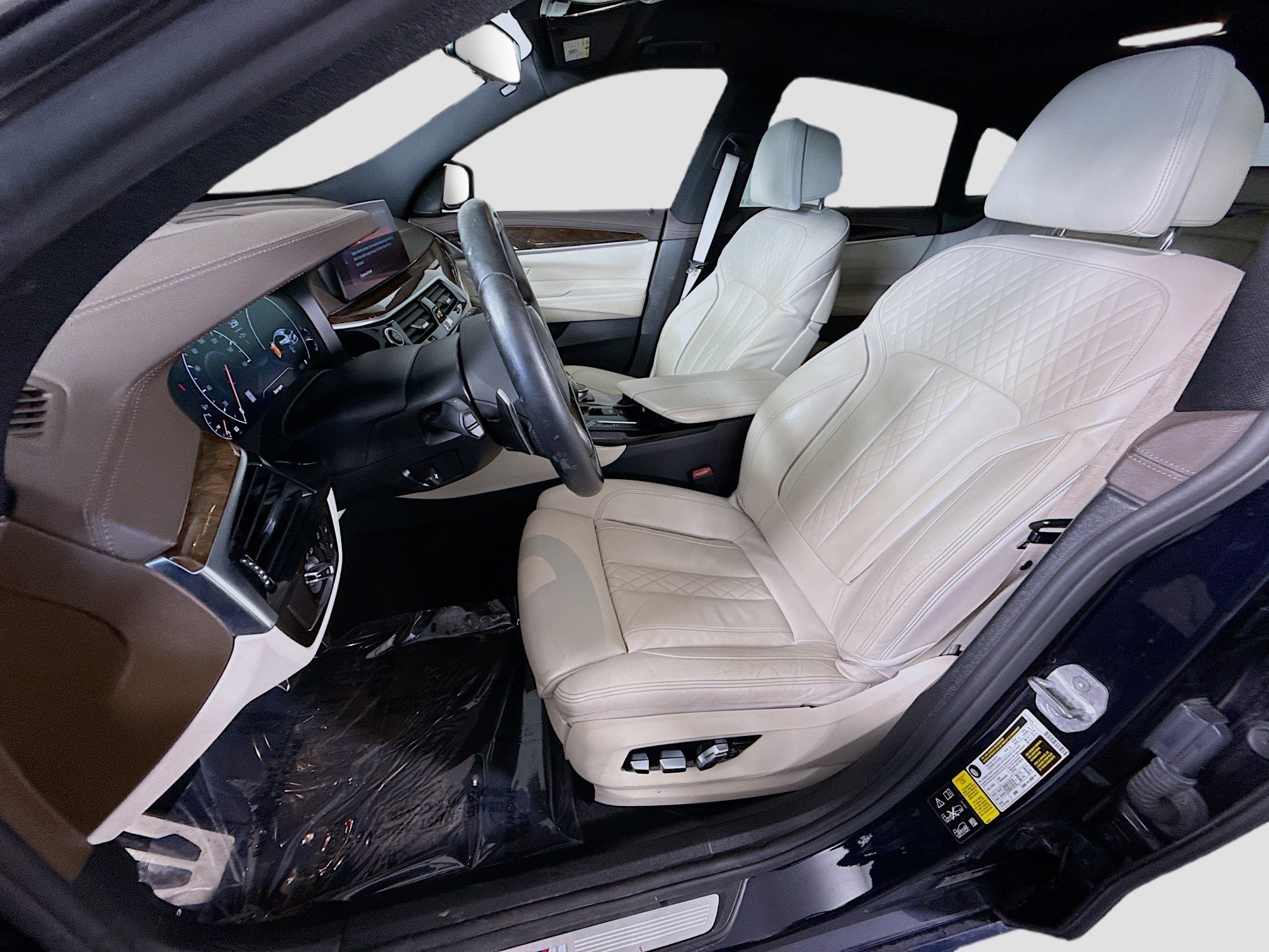 Used 2019 BMW 640i Gran Turismo xDrive w/ Premium Package AWD/4WD image 22