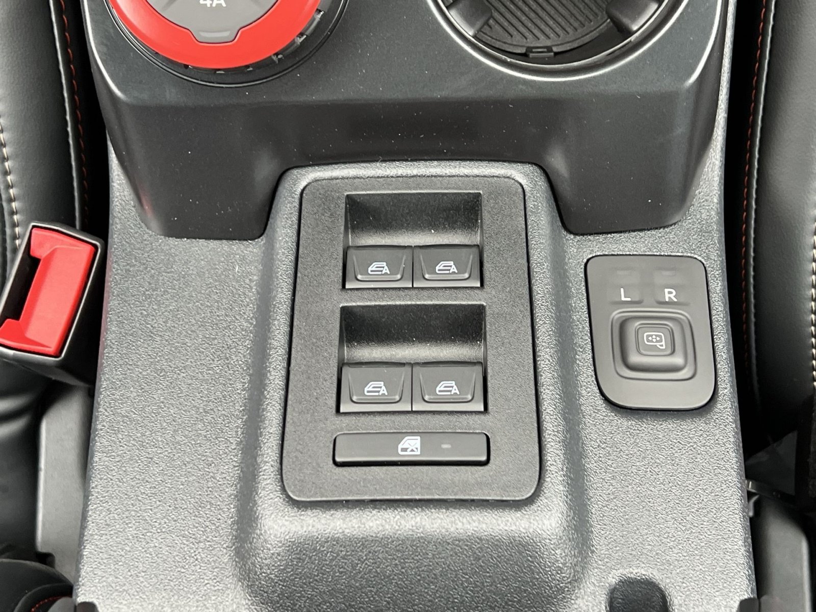 New 2026 Ford Bronco Raptor w/ Interior Carbon Fiber Pack AWD/4WD image 15