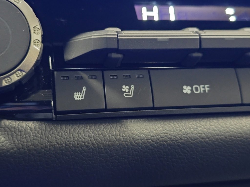 New 2026 Toyota Tundra Limited image 10