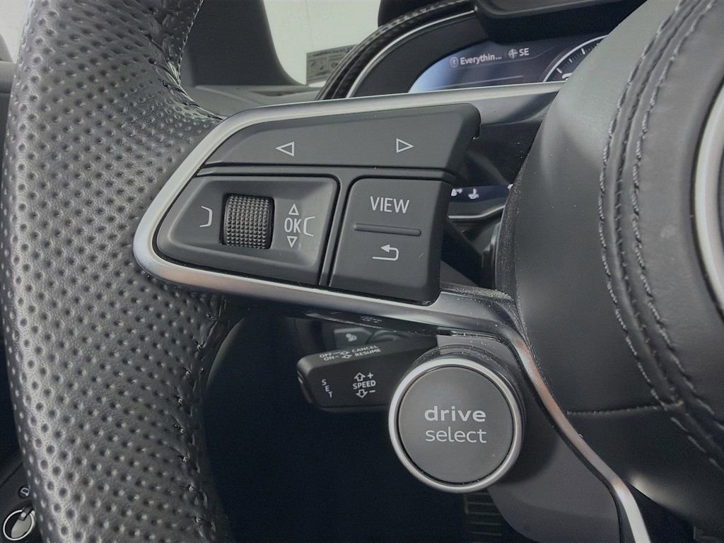 Used 2020 Audi R8 V10 w/ Carbon Exterior Package image 11