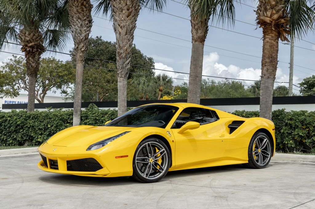 Used 2017 Ferrari 488 Spider image 2