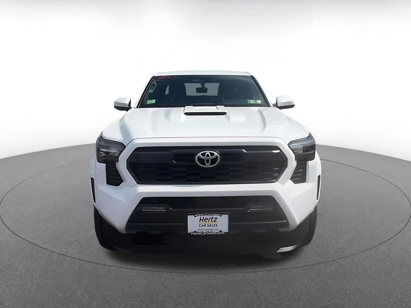Used 2024 Toyota Tacoma TRD Sport RWD image 4