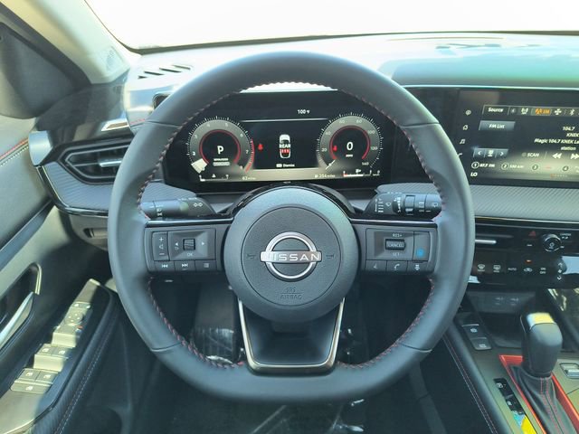 New 2025 Nissan Kicks SR image 8
