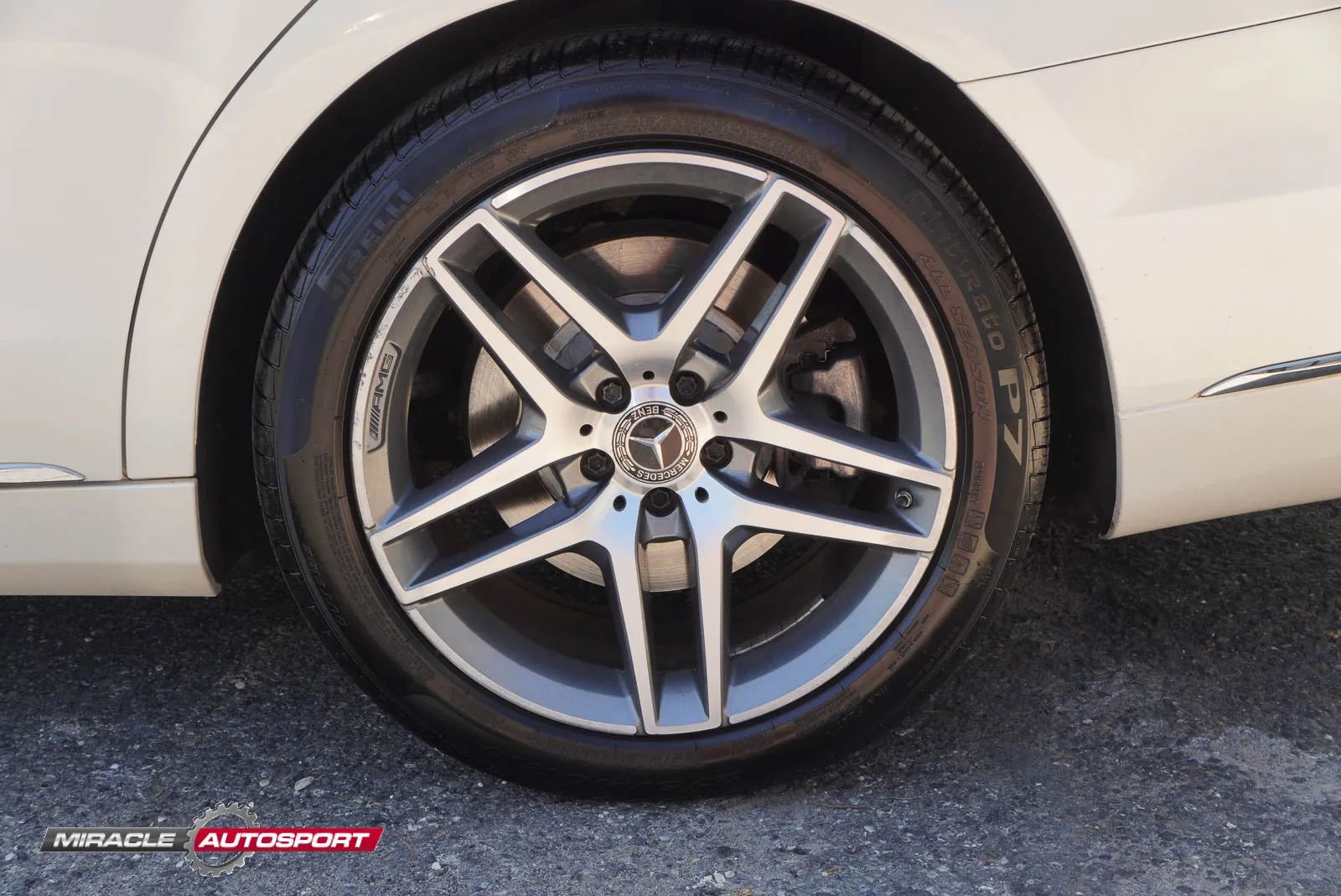 Used 2016 Mercedes-Benz S 550 4MATIC Sedan image 12