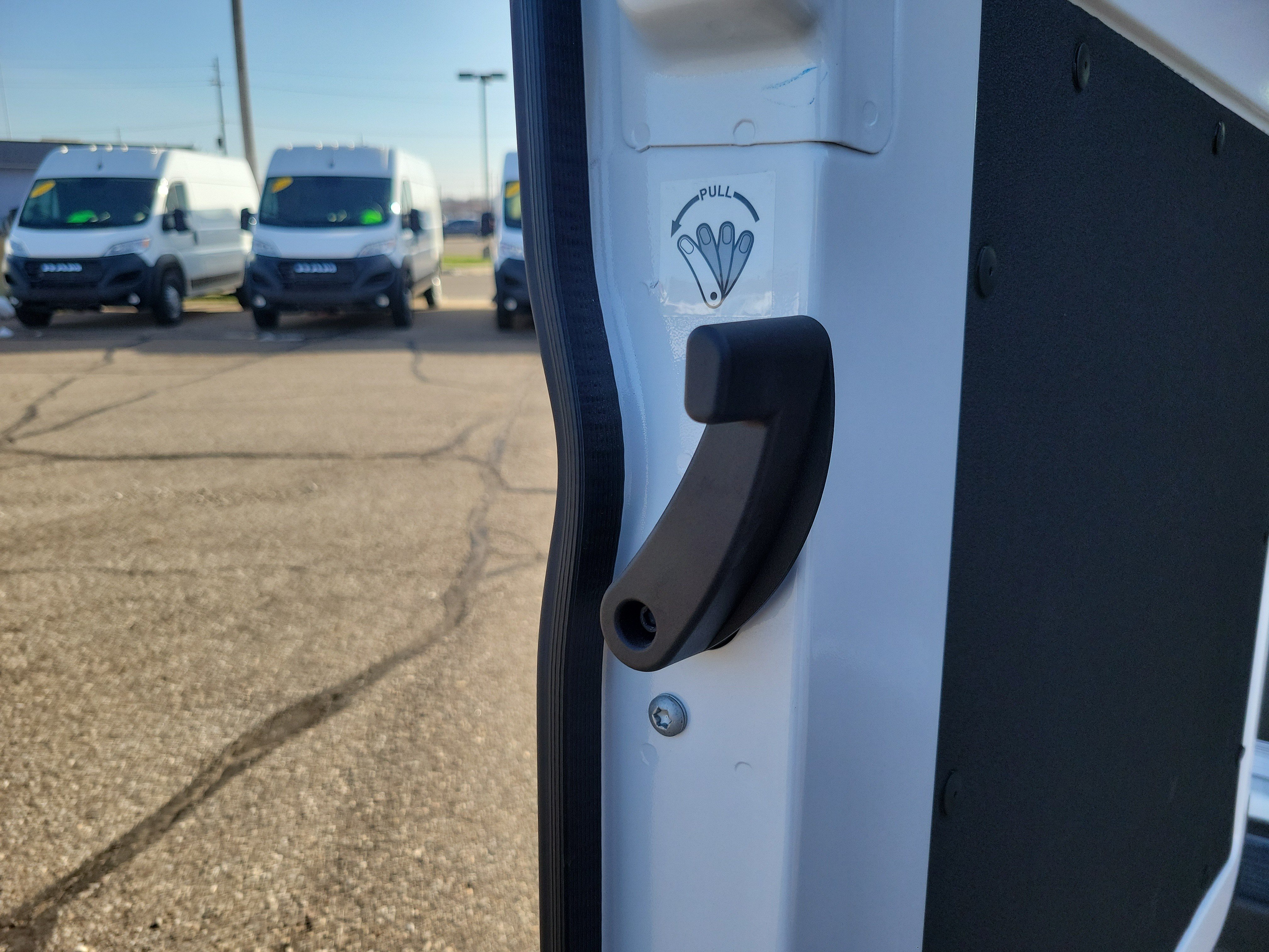 Used 2025 RAM ProMaster 2500 w/ Convenience Group FWD image 20