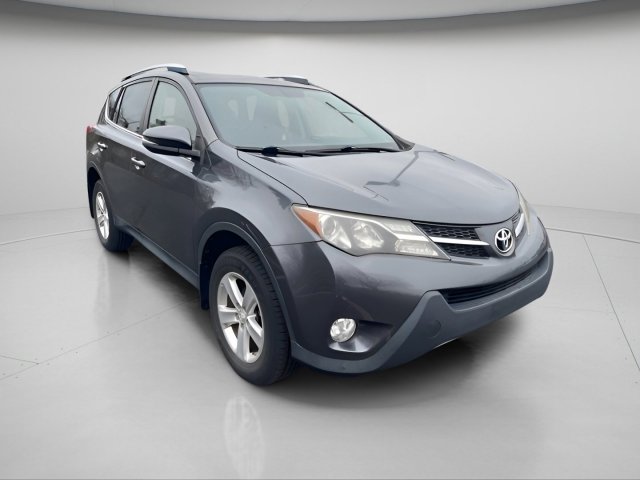 Used 2013 Toyota RAV4 XLE image 5