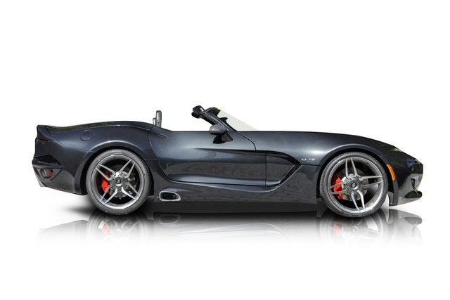 Used 2014 SRT Viper GTS w/ GTS Laguna Interior Package image 2