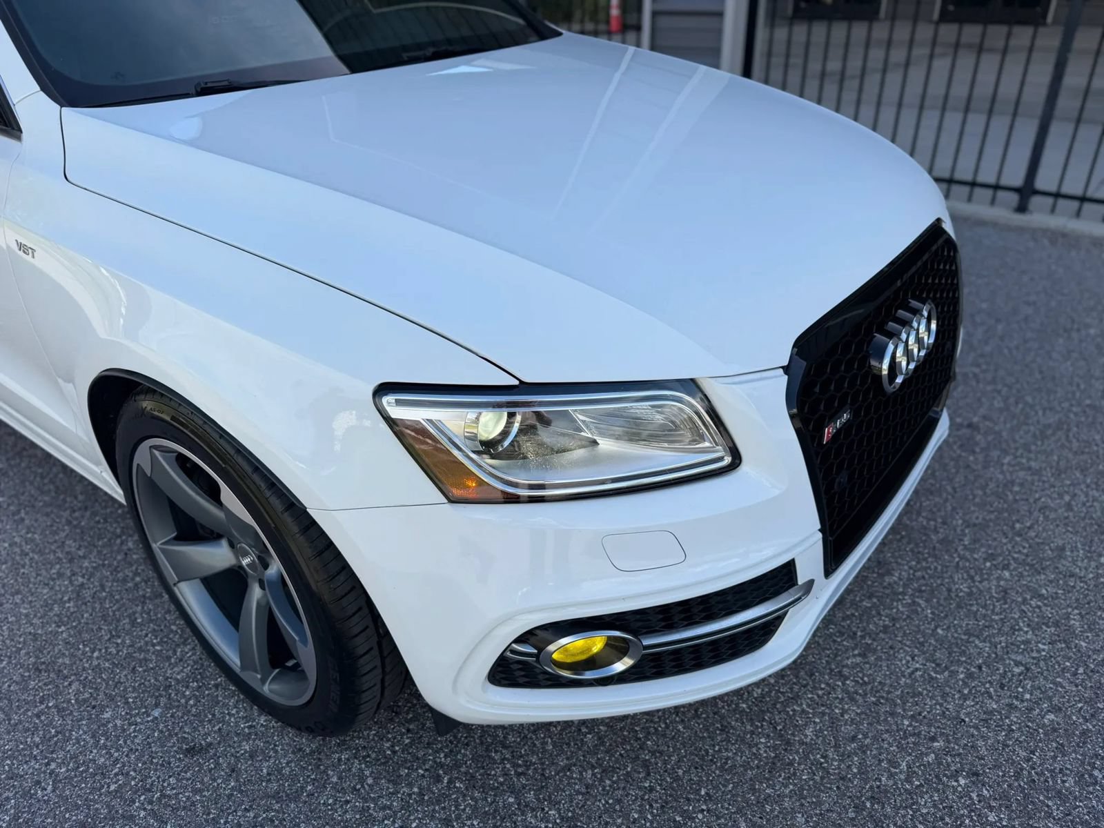 Used 2015 Audi SQ5 Premium Plus AWD/4WD image 2
