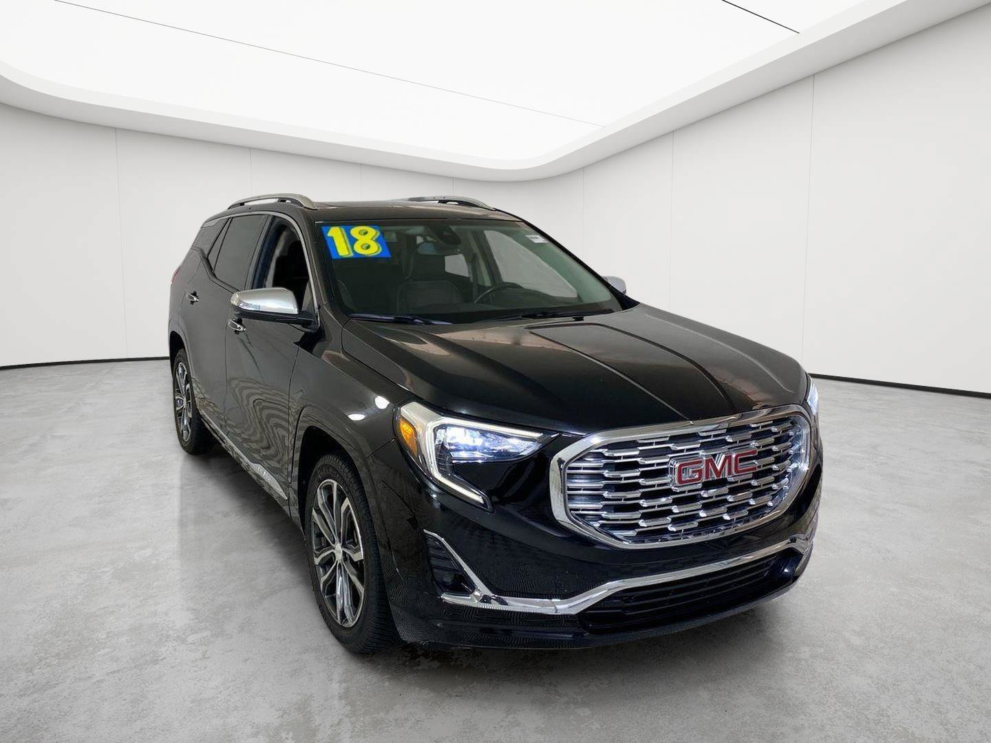 Used 2018 GMC Terrain Denali w/ Driver Alert Package II FWD image 32
