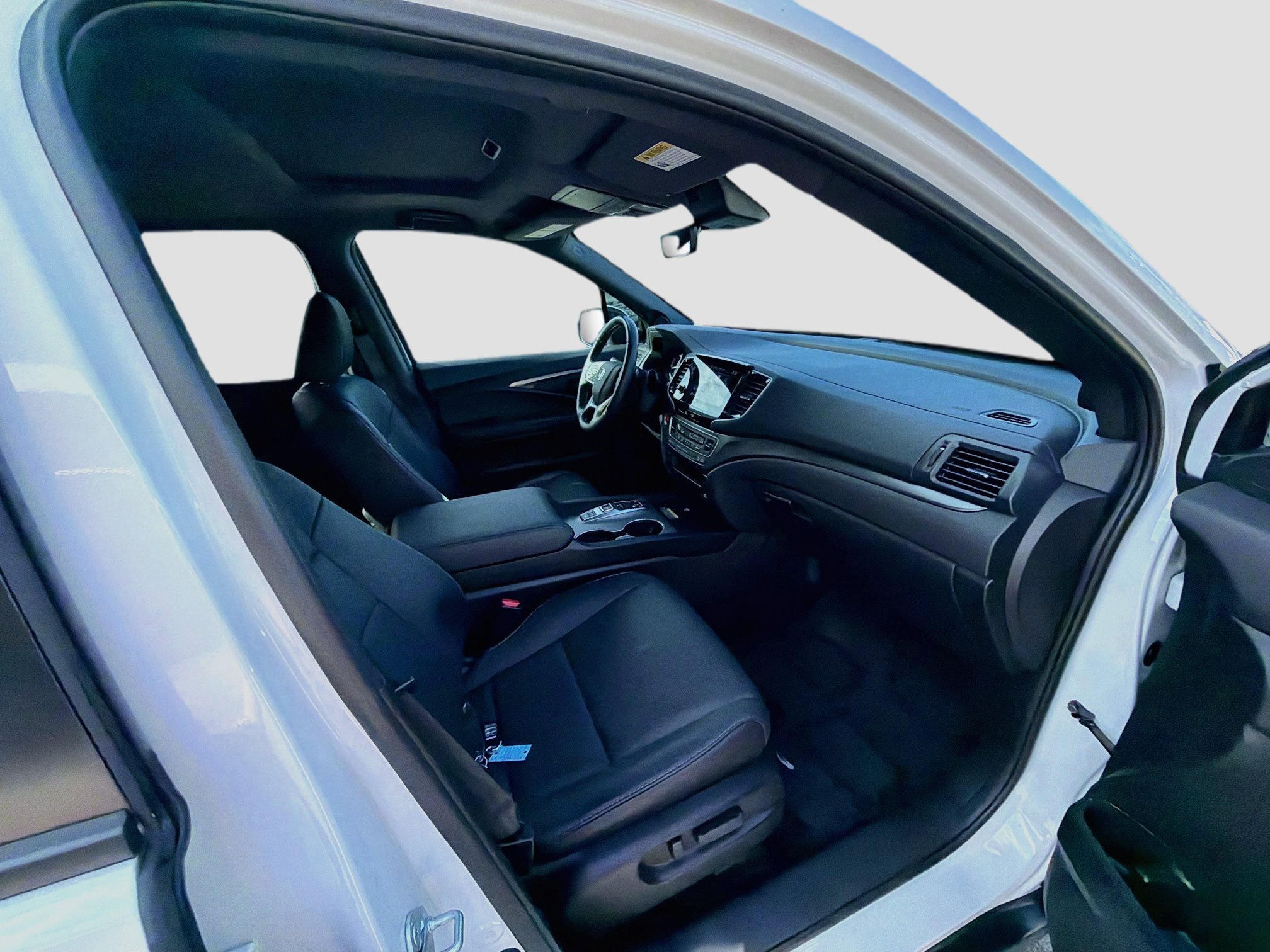Certified 2025 Honda Passport EX-L image 31