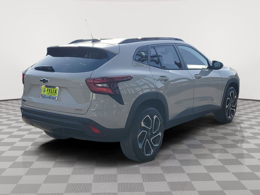 New 2026 Chevrolet Trax RS w/ Driver Confidence Package image 3