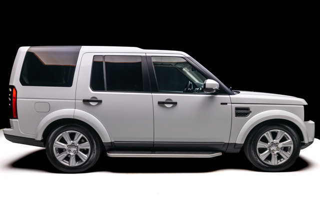 Used 2016 Land Rover LR4 HSE AWD/4WD image 2