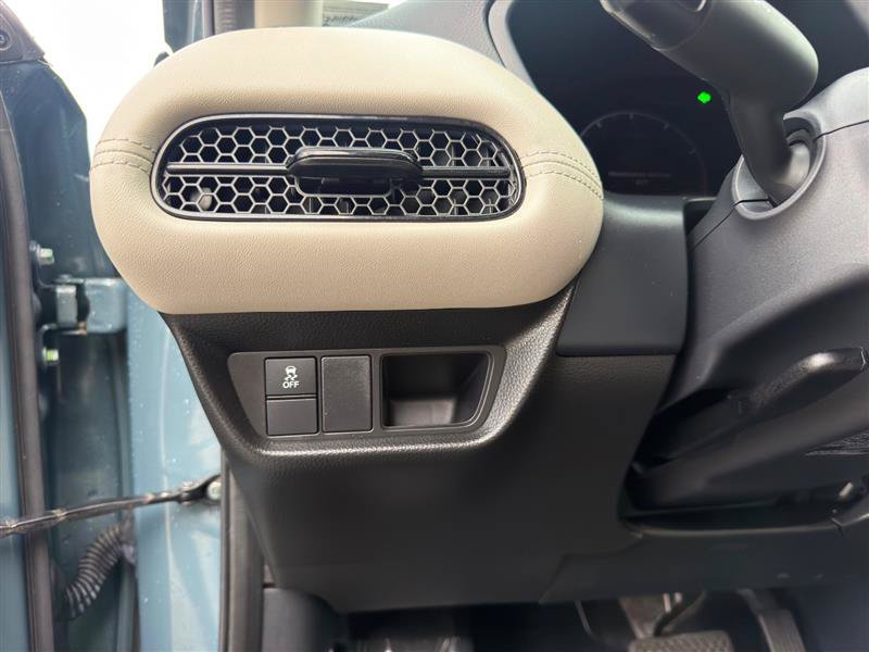 Used 2024 Honda HR-V LX image 12