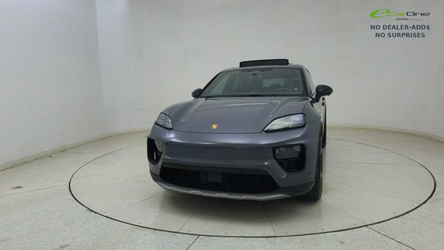 Used 2025 Porsche Macan Electric RWD image 69