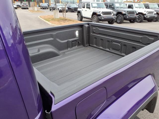 New 2026 Jeep Gladiator Sport image 13