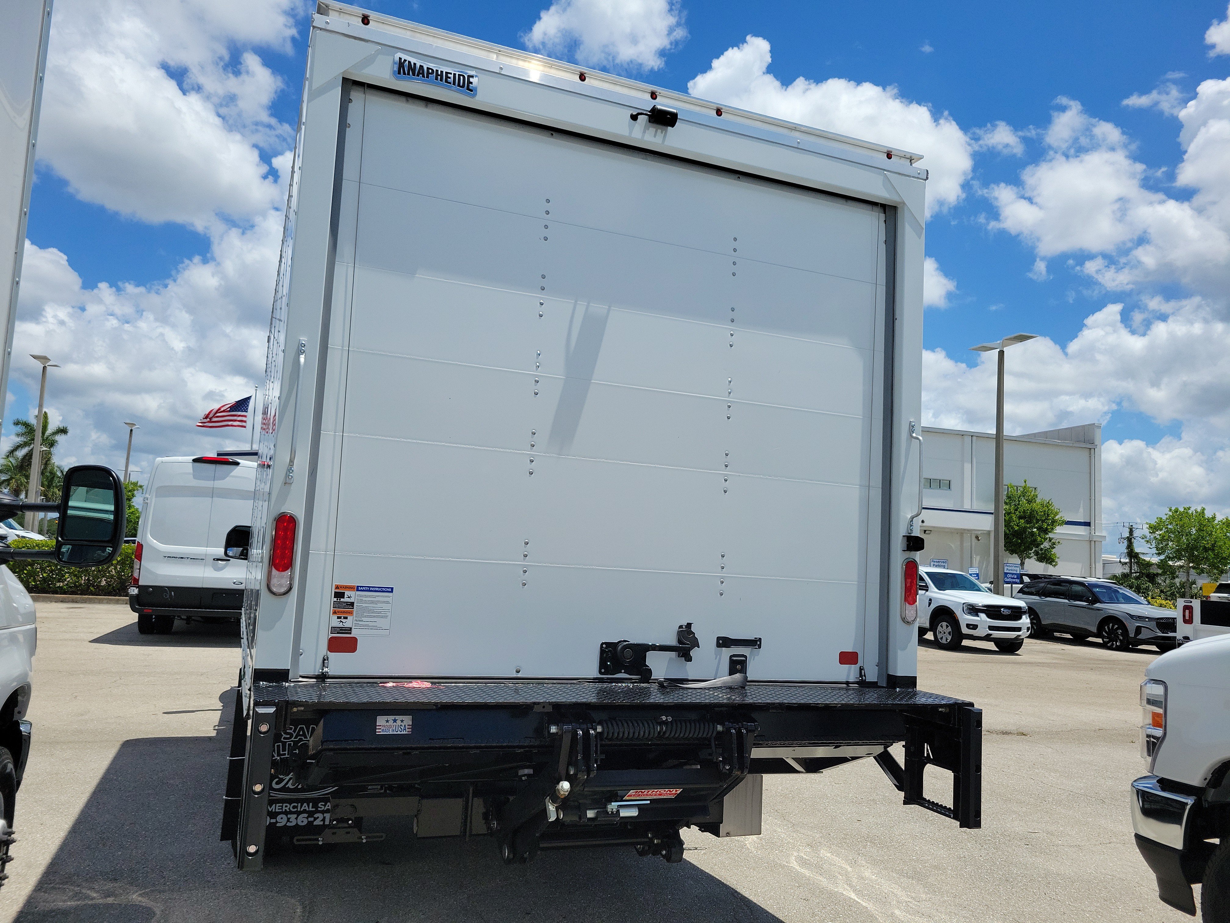 New 2026 Ford F550 4x4 Regular Cab Super Duty w/ XL Chrome Package image 8