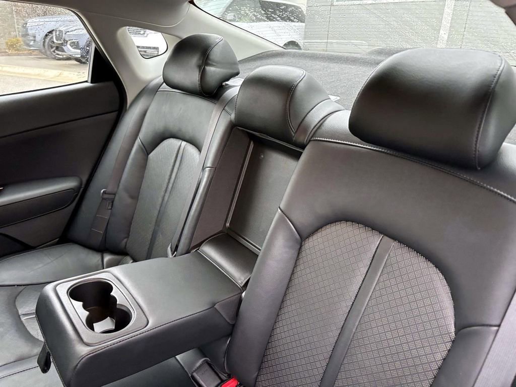 Used 2018 Kia Optima EX image 27